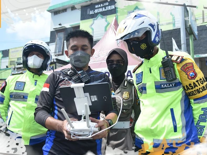 Pastikan Arus Balik Aman dan Lancar, Kapolres Lamongan Pimpin Patroli Cekal