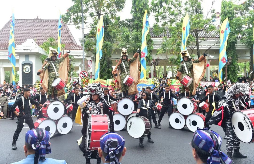 Puncak Hari Jadi Lamongan, Diawali Kirab Pataka dan Pasamuan Agung