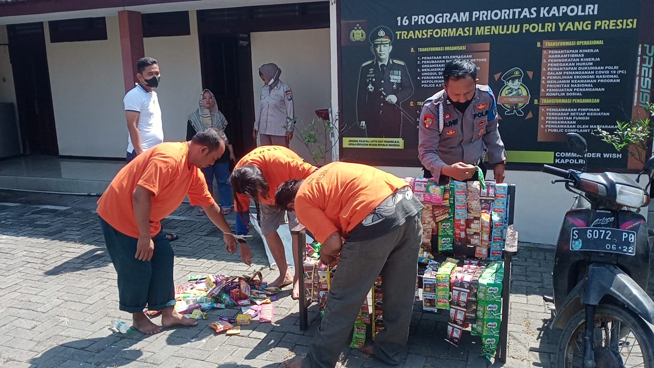 Maling Warung Kopi Driyorejo Ditangkap Polisi