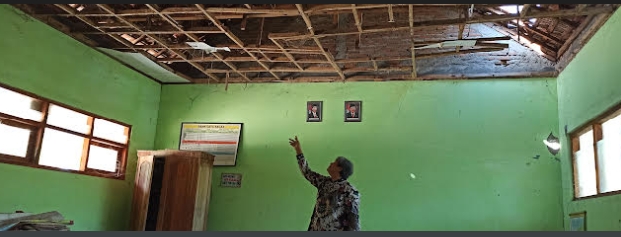 Tiga Kelas di SDN Gelang Kulon 4 Ponorogo Bikin Was-was, Belasan Siswa Mengungsi