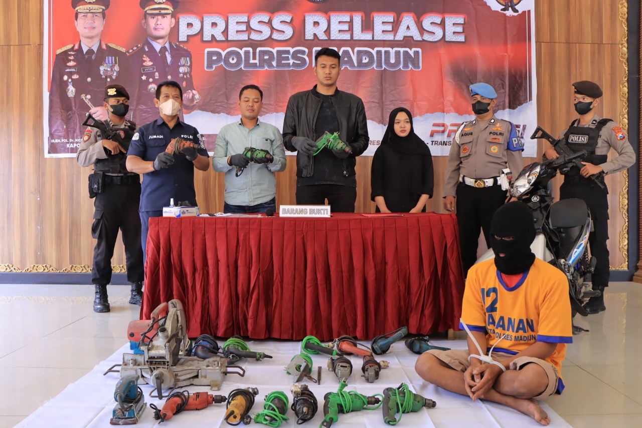 Jual Barang ke Polisi, Pencuri Ini Langsung Dikerangkeng