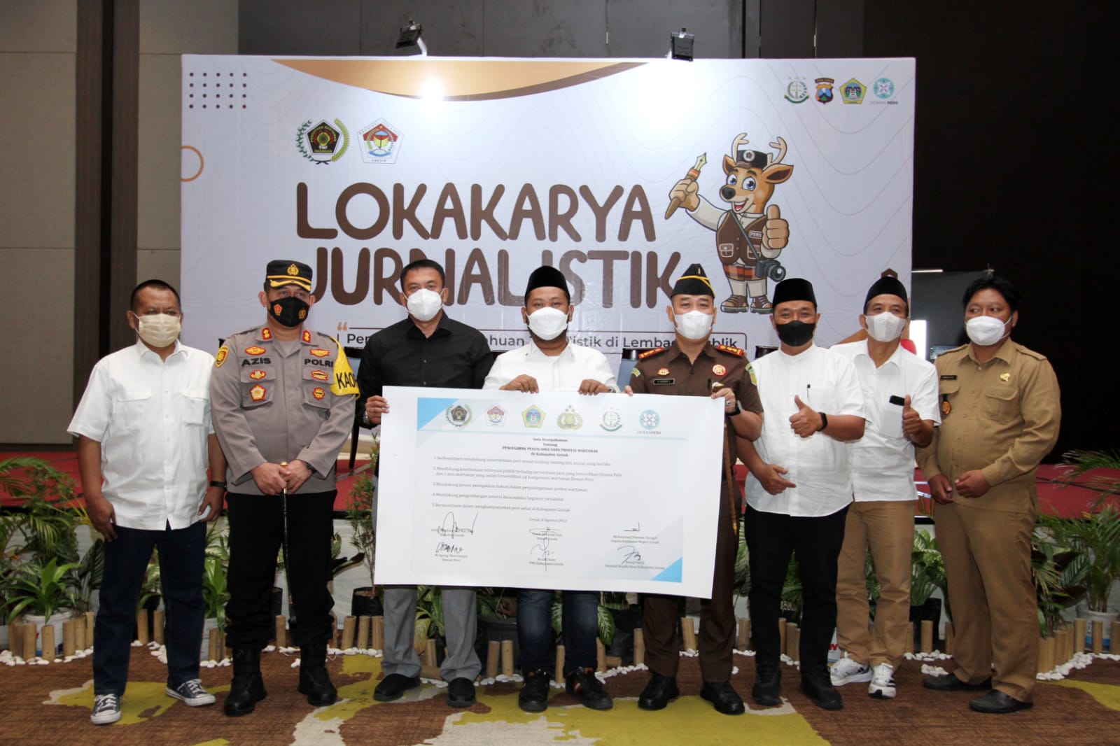 Lokakarya Jurnalistik PWI Kabupaten Gresik-AKD Halau Penyalahgunaan Profesi Jurnalis