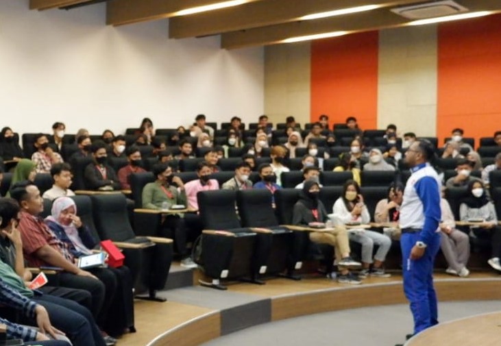 MPM Honda Jatim Ajak Mahasiswa UISI Jagi Generasi #Cari Aman