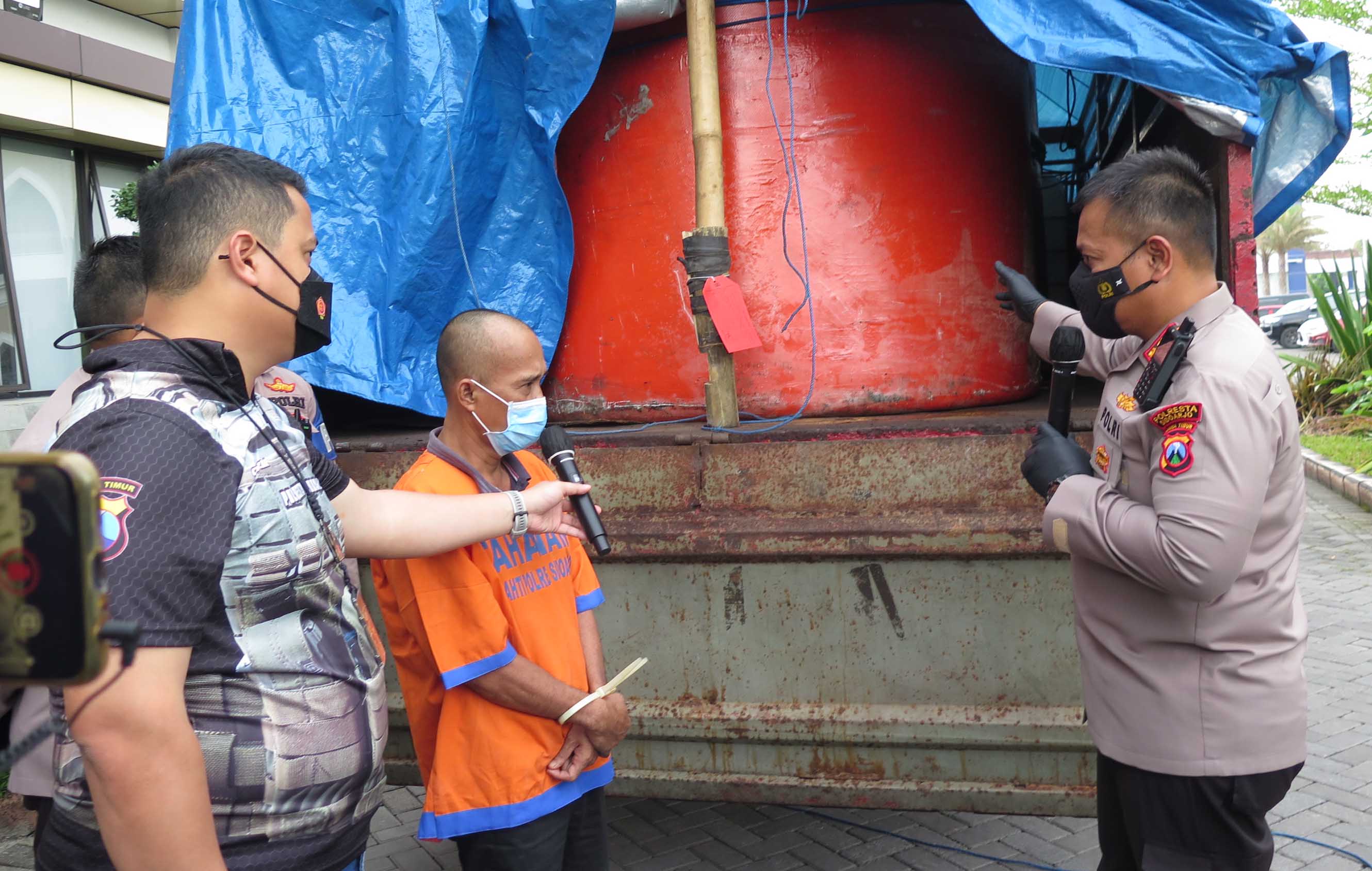 Modus Penimbunan BBM Solar Bersubsidi, Tiga Tersangka Diamankan