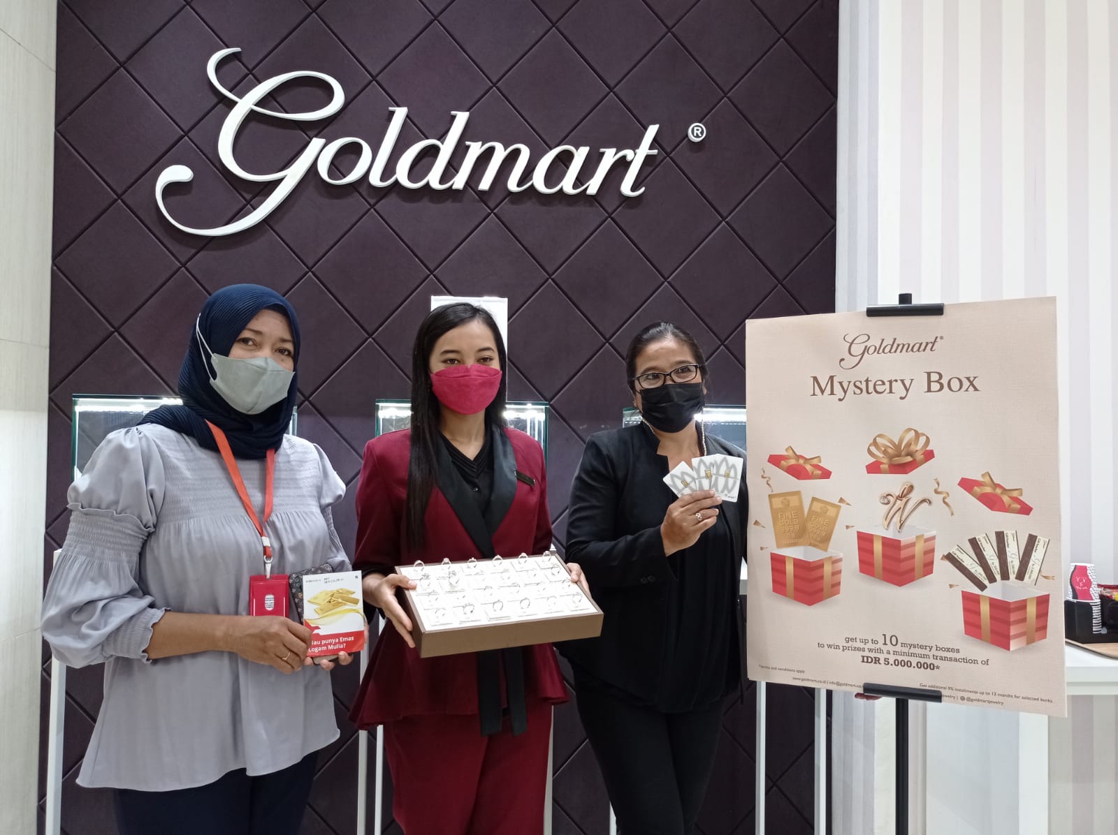 Pasar Perhiasan di Gresik Makin Kinclong, Gerai Goldmart Kebanjiran Pengunjung