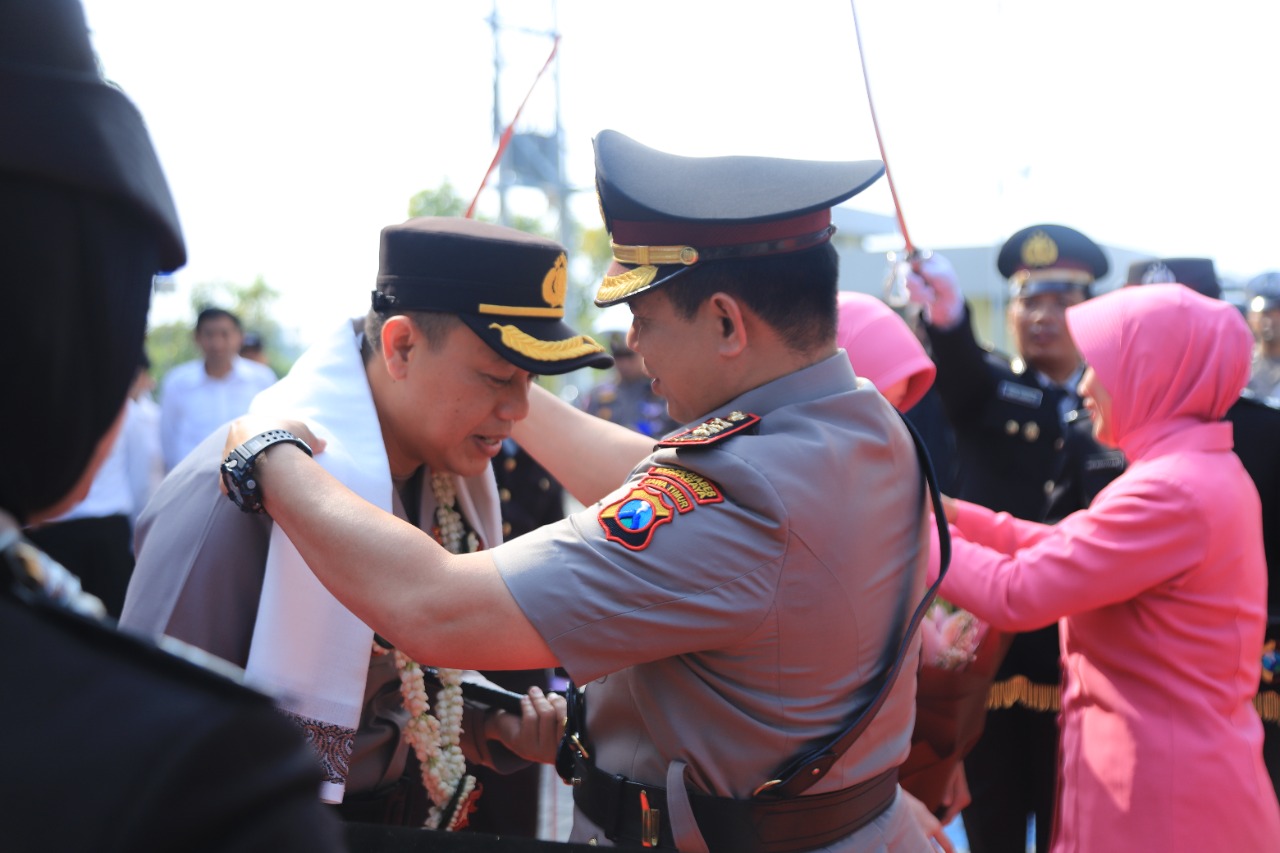 Pisah Sambut Kapolres, AKBP Adhitya Panji Anom Bertekad Pimpin Polres Gresik Tanpa Cacat
