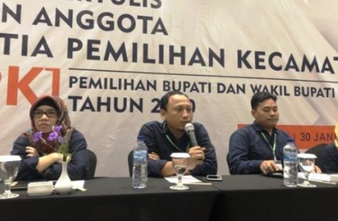 Hasil Seleksi PPS Gresik Ditetapkan, Satu Anggota Masih Keluarga Ketua KPU