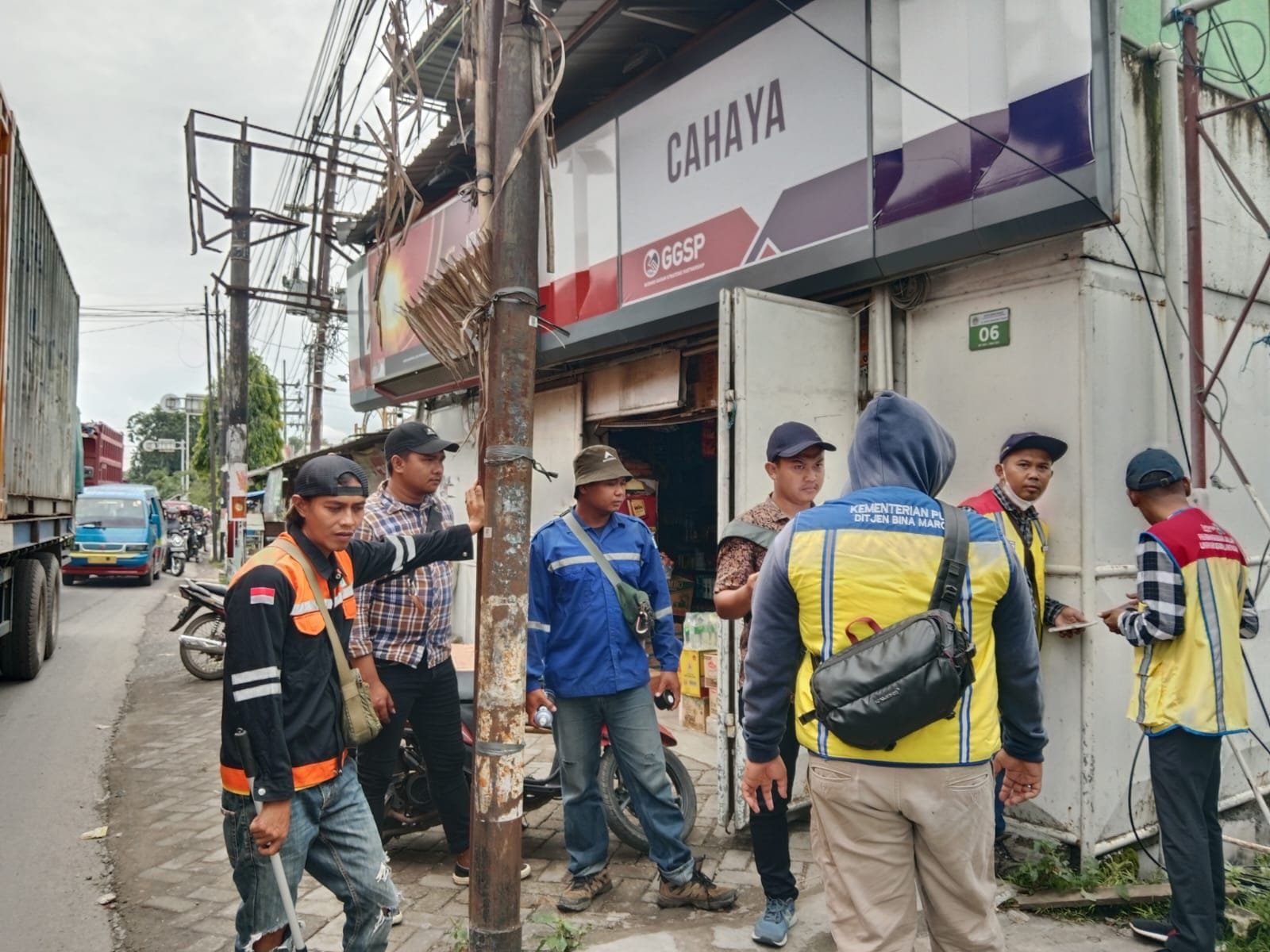 Rencana Pekerjaan Pelebaran Jalan Manyar Dimulai Bulan Ini, Waspada Kemacetan