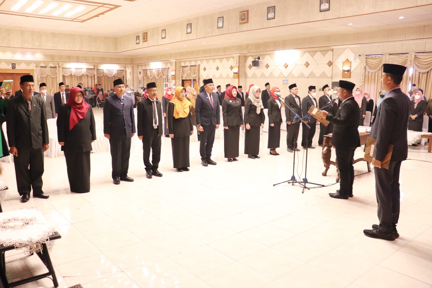 Ini Instruksi Khusus Bupati Gresik Fandi Akhmad Yani Kepada Empat Kepala Dinas yang Baru Dilantik