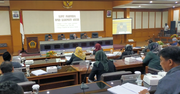 Hasil Fasilitasi Gubernur, DPRD Gresik Tetapkan Tiga Perda