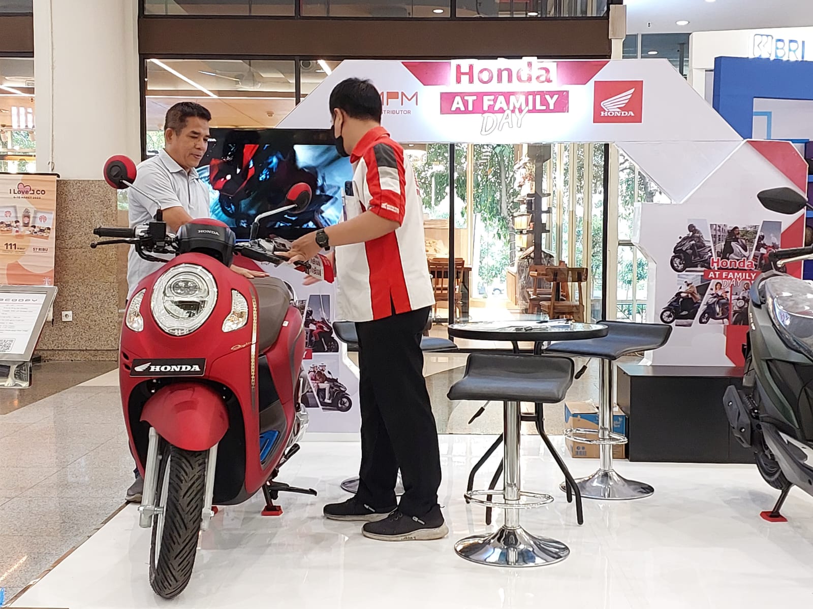 Ramadhan Ceria Bersama Honda, MPM Honda Jatim Hadirkan Beragam Motor Matic Premium Honda