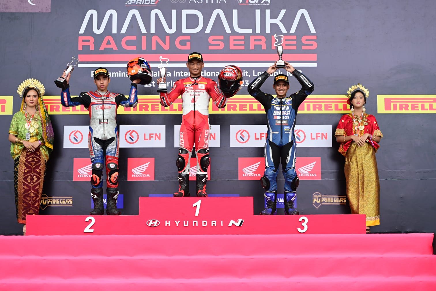 Pebalap Astra Honda Raih Podium Tertinggi di Kejurnas Mandalika