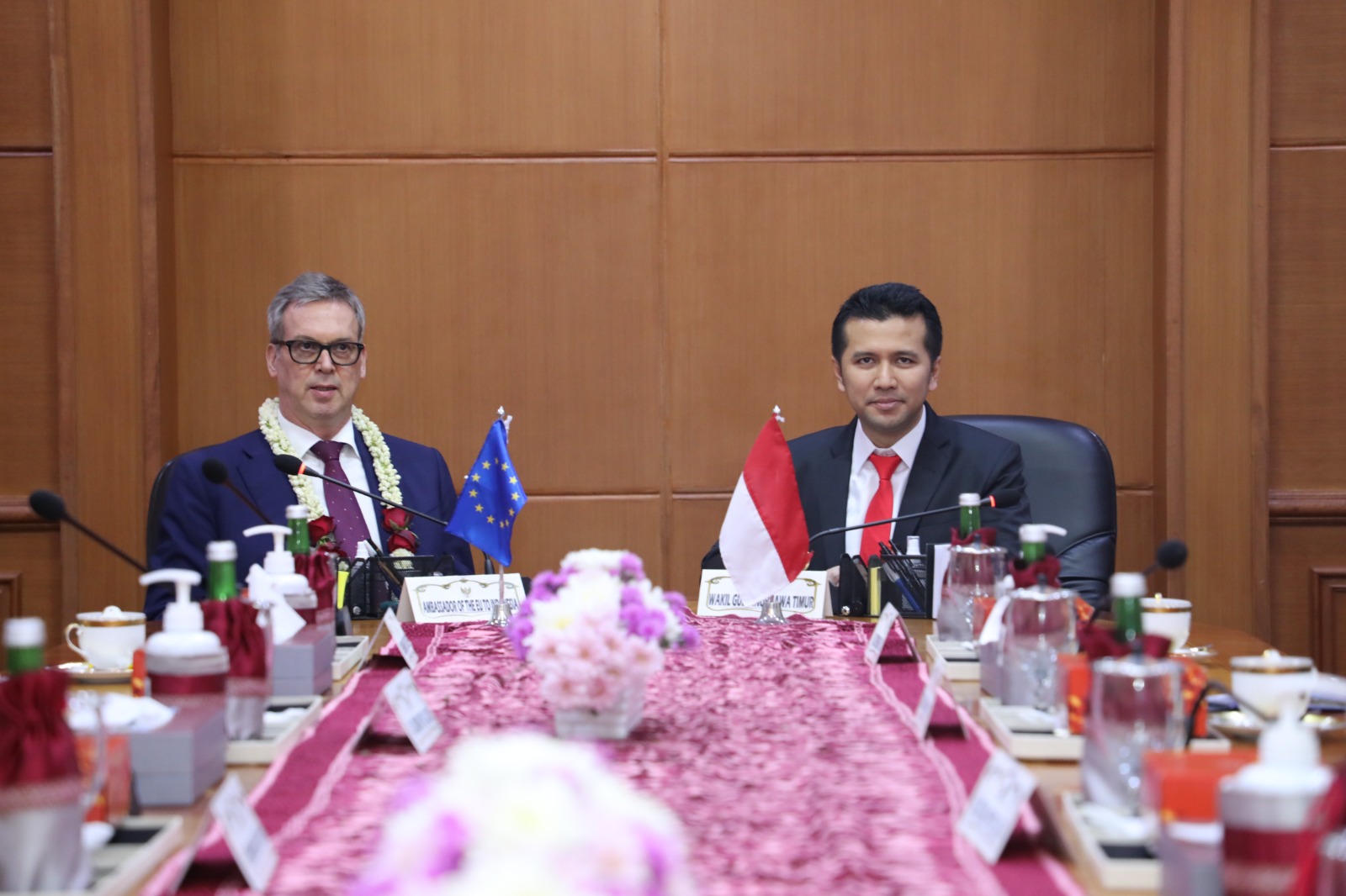 Terima Dubes Uni Eropa untuk Indonesia, Wagub Emil Bahas Potensi Kerjasama Ekonomi, Pendidikan dan Budaya