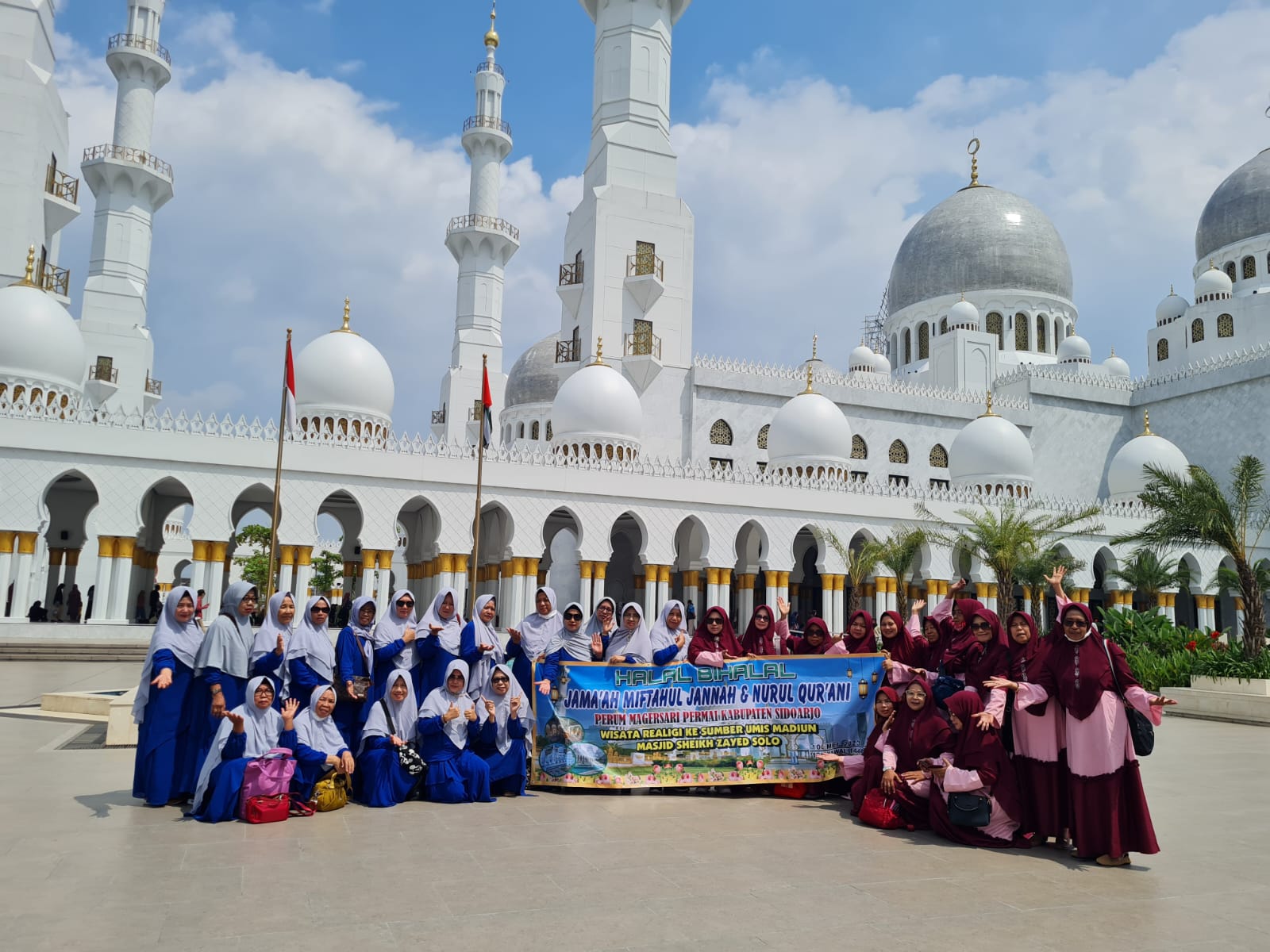 Halal Bihalal Miftahul Janah Dan Nurul Qur'ani Dikemas Dengan Wisata Religi