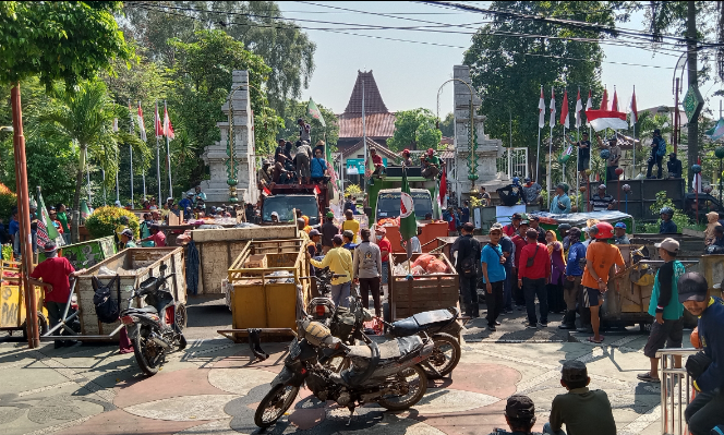 Paguyuban Pengelola TPST Sidoarjo Gelar Demo, Ini Alasannya