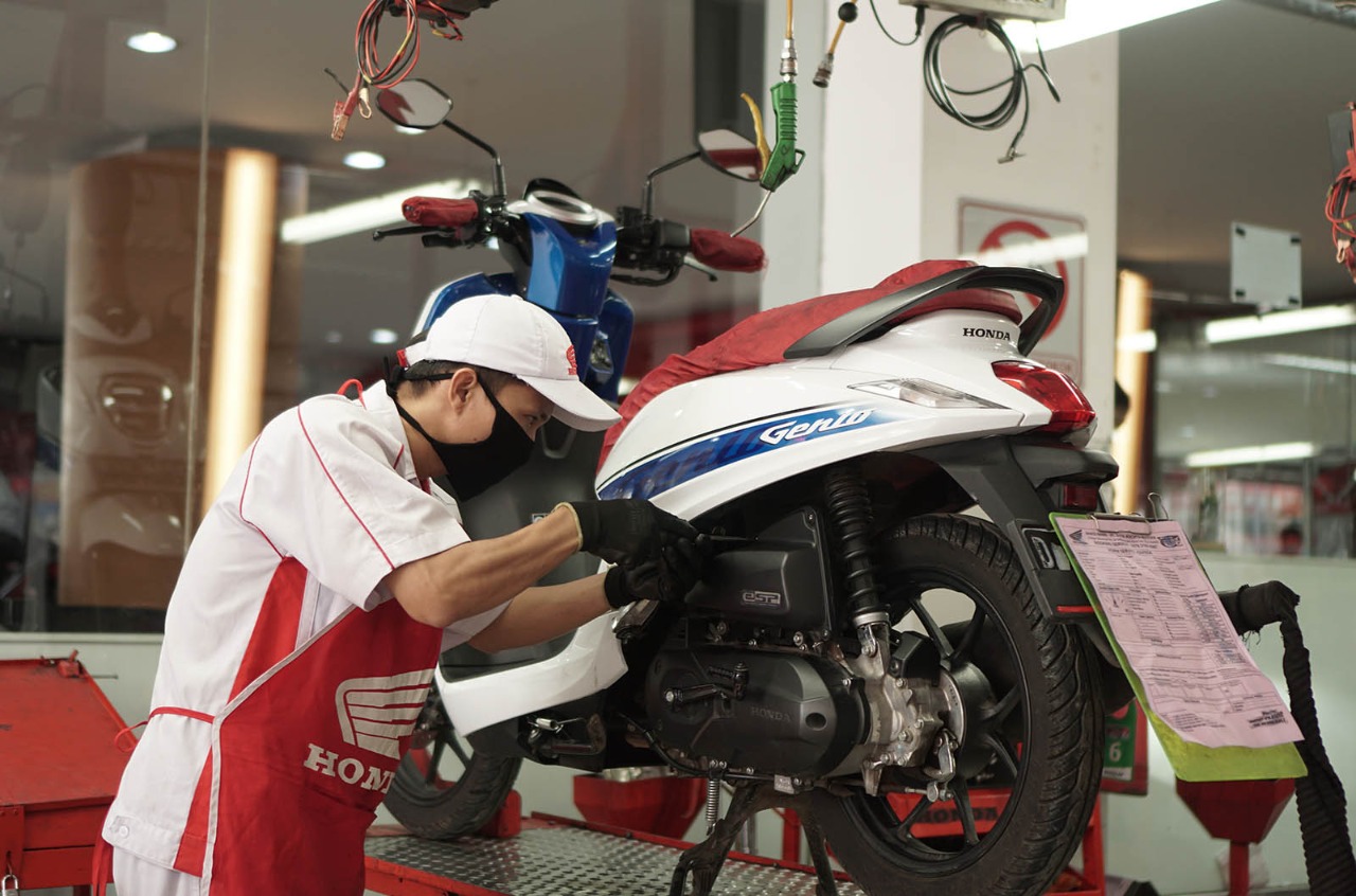 Wujudkan Kendaraan Bermotor Berkeselamatan, Kemenhub Gandeng KNKT Teliti Rangka eSAF Sepeda Motor Honda