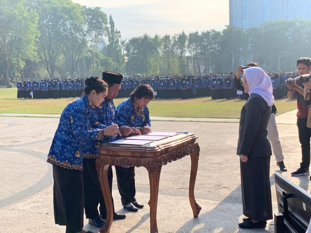 Bupati Bojonegoro Kembali Serahkan 2.950 SK PPPK