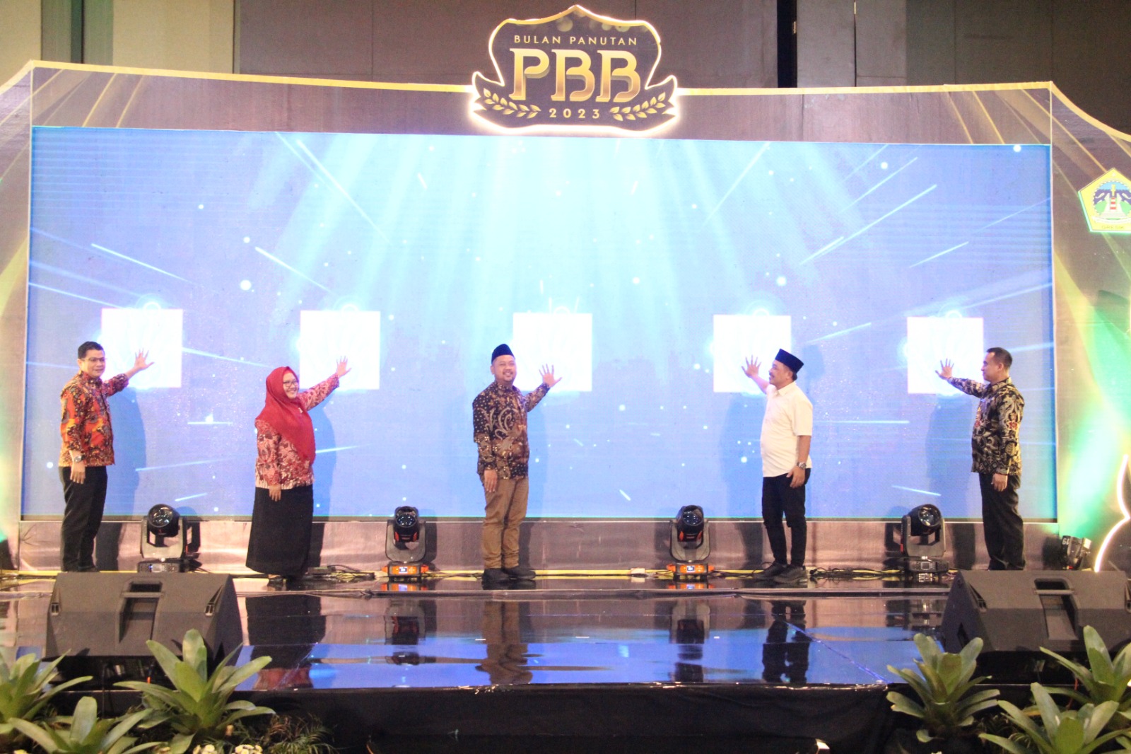 Bupati Yani Ancam Stop BK Desa di Gresik yang Tak Lunas PBB