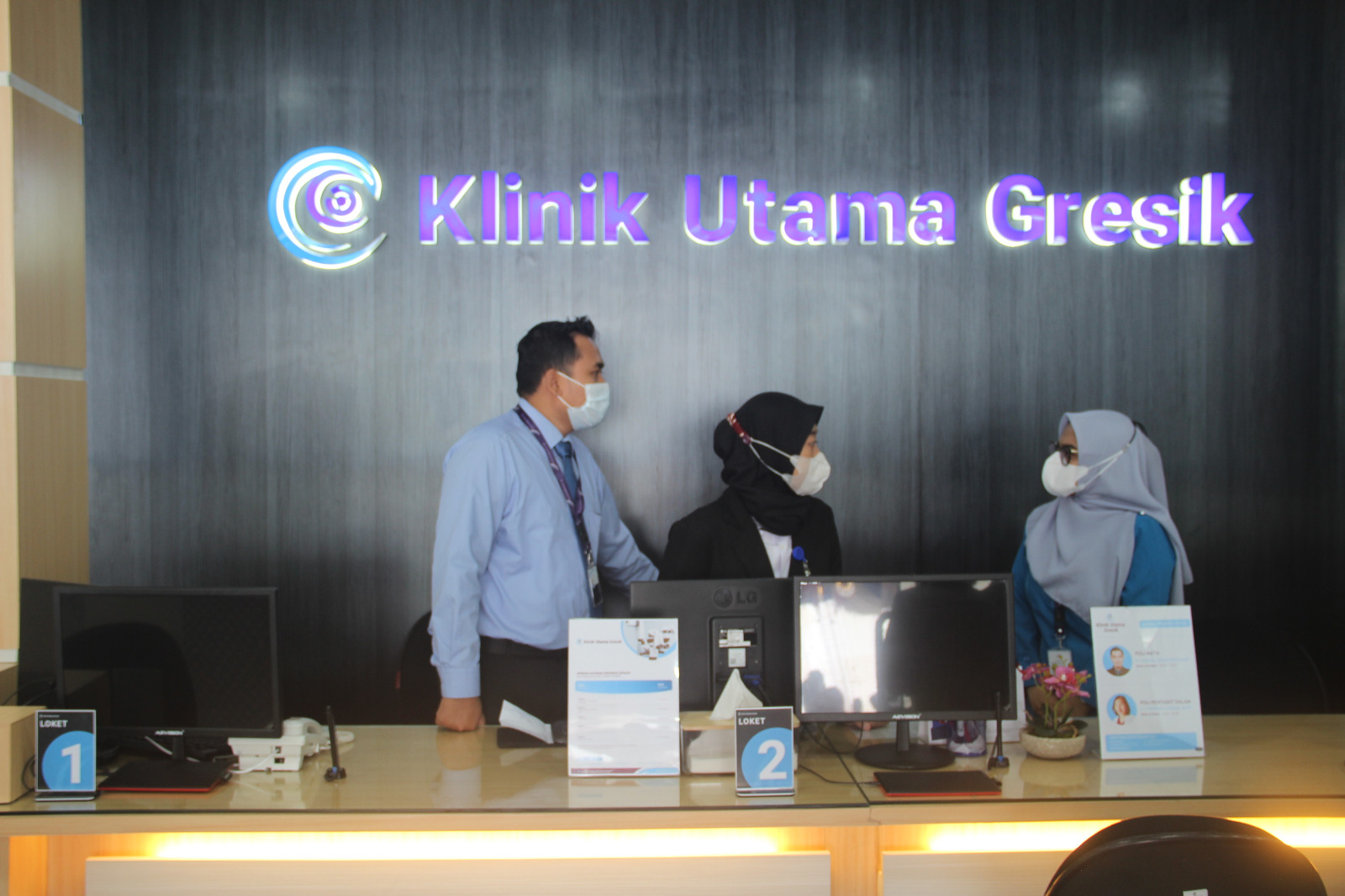 Kadinkes Gresik Resmikan Klinik Utama Gresik di Jl Raya Cerme