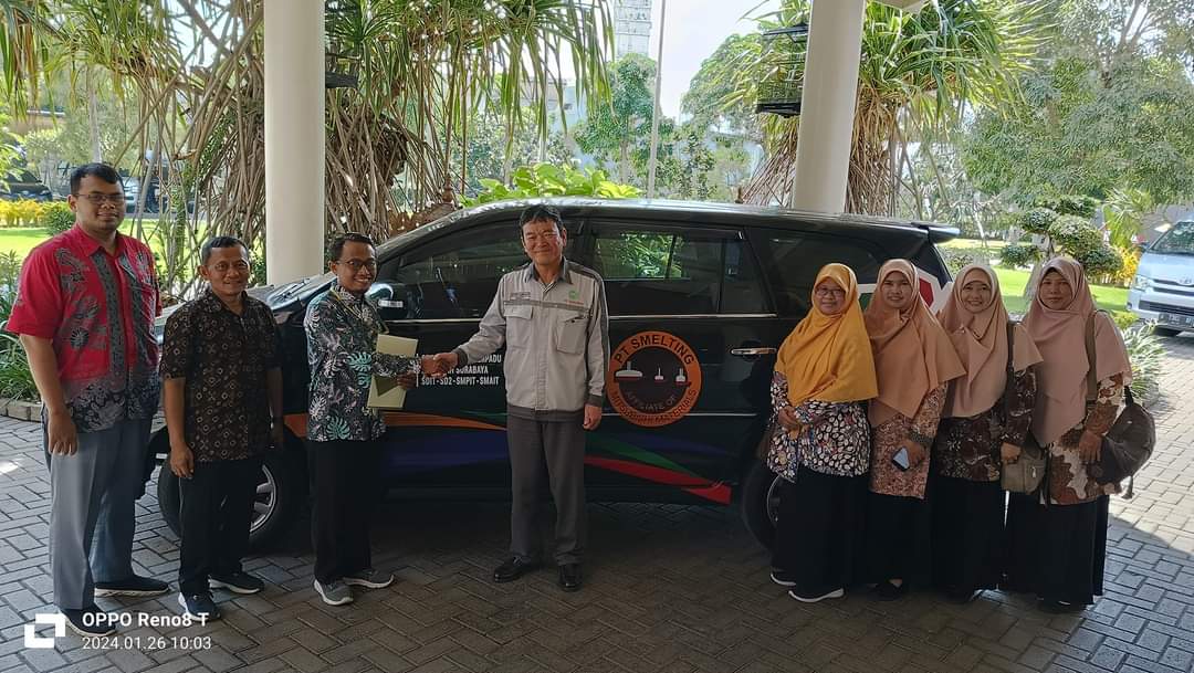 Donasikan Mobil ke Yayasan Al Uswah Surabaya, Smelting Berkontribusi Pada Pendidikan