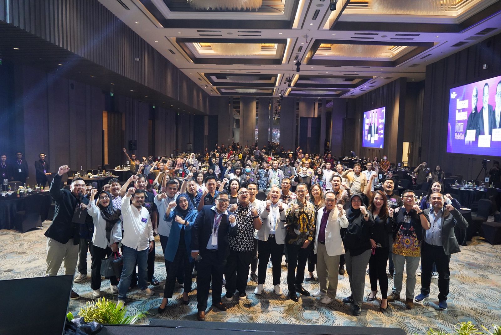 Hadapi Tahun 2024, Bank Jatim Ajak Pengusaha Bertransformasi Hingga Melompat Lebih Tinggi