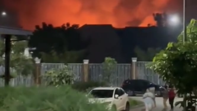 Gudang Amunisi di Bogor Terbakar, Warga Sekitar TKP Dievakuasi