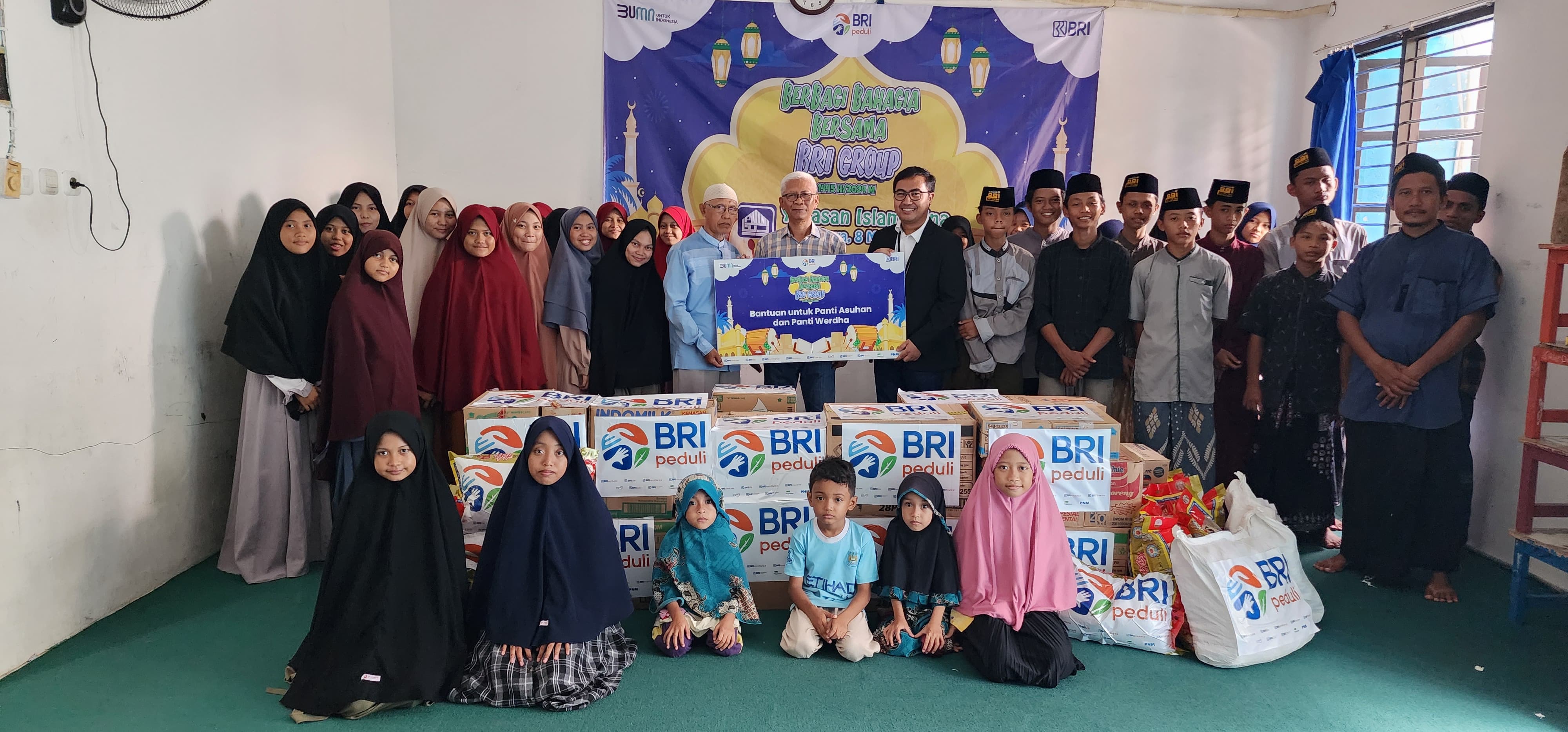 BRI Surabaya Manukan Berbagi Kebahagiaan Ramadhan Bersama Panti Asuhan di Benowo