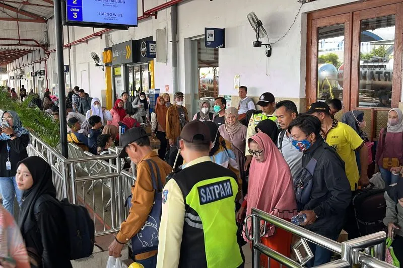 Daop 7 Madiun: Puncak Arus Balik di Stasiun Kediri pada Minggu ini