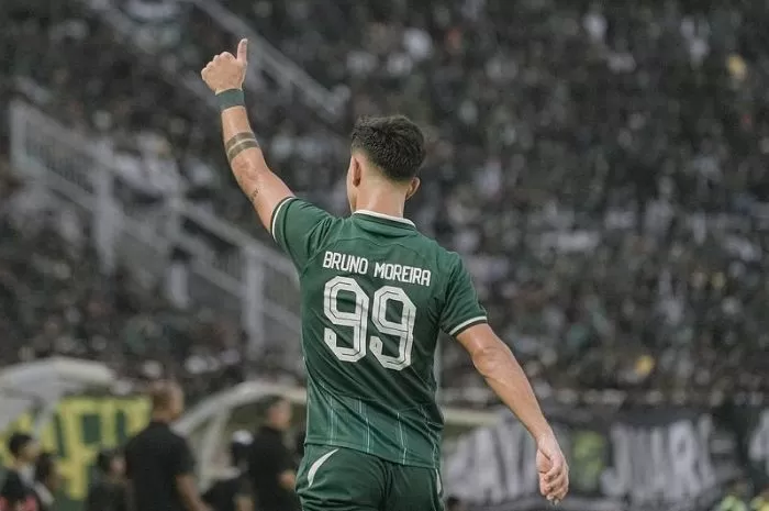 Harga Pasaran Bruno Moreira Makin Melejit, Netizen Desak Perpanjangan Kontrak Bersama Persebaya Surabaya