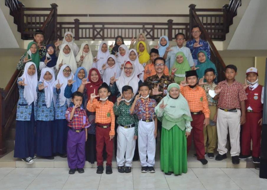 BOSDA Sekolah Swasta di Gresik Cair Enam Bulan Sebesar Rp25 Miliar, Ribuan Siswa Terbantu