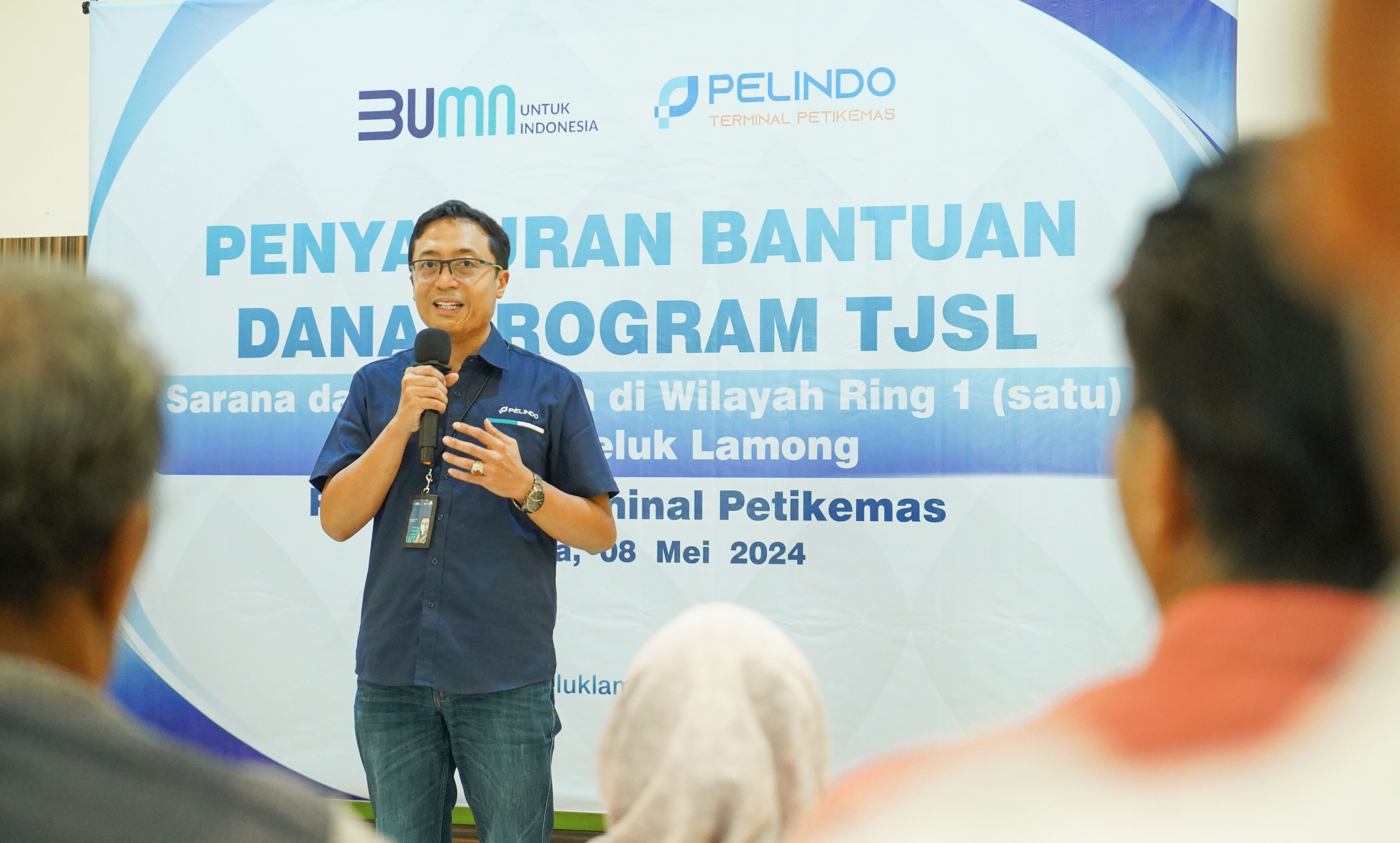 Terminal Teluk Lamong Salurkan Bantuan Sarana dan Prasarana Wilayah Ring 1