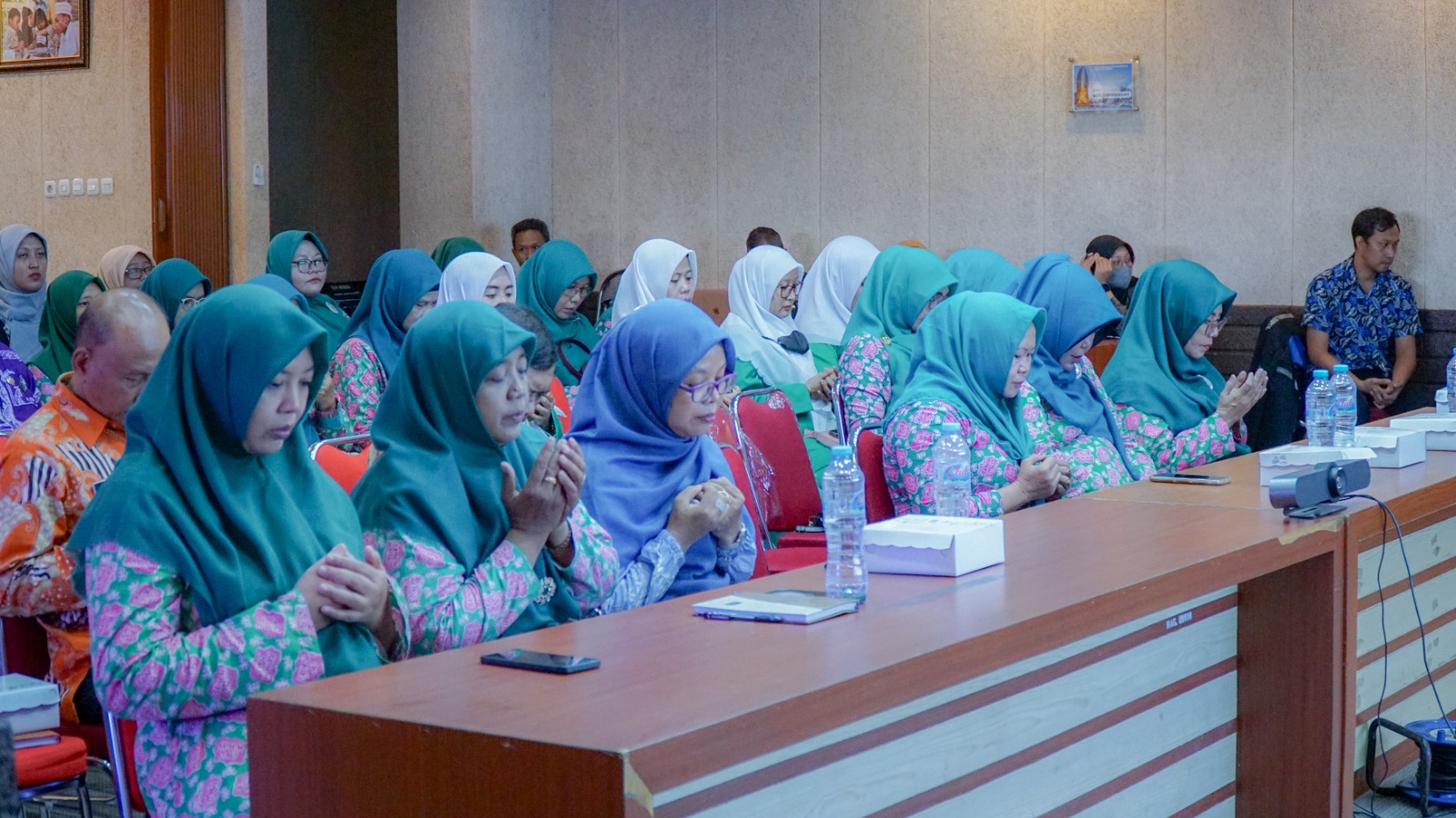 Sejahterakan Lansia dan Disabilitas, Dinsos Gresik Gelar Sosialisasi Bantuan Permakanan