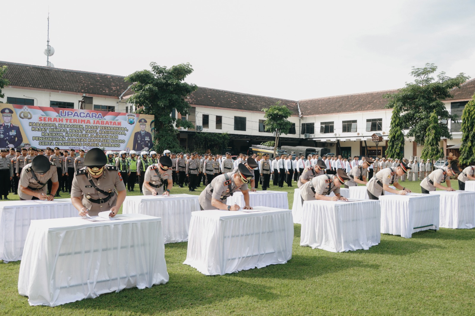 Segarkan Institusi, Ini Daftar Mutasi Pejabat Utama dan Kapolsek Wilayah Polres Jombang
