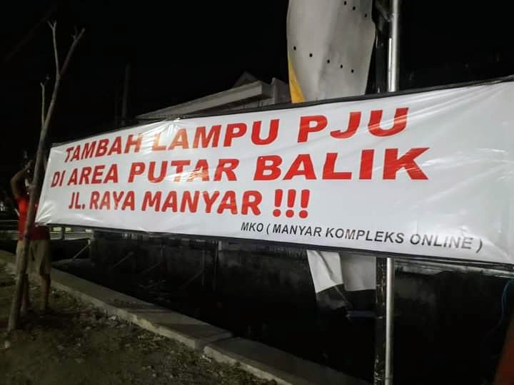 Warga Manyar Kompleks Kabupaten Gresik Protes Lampu Jalan Dianggap Kurang Terang