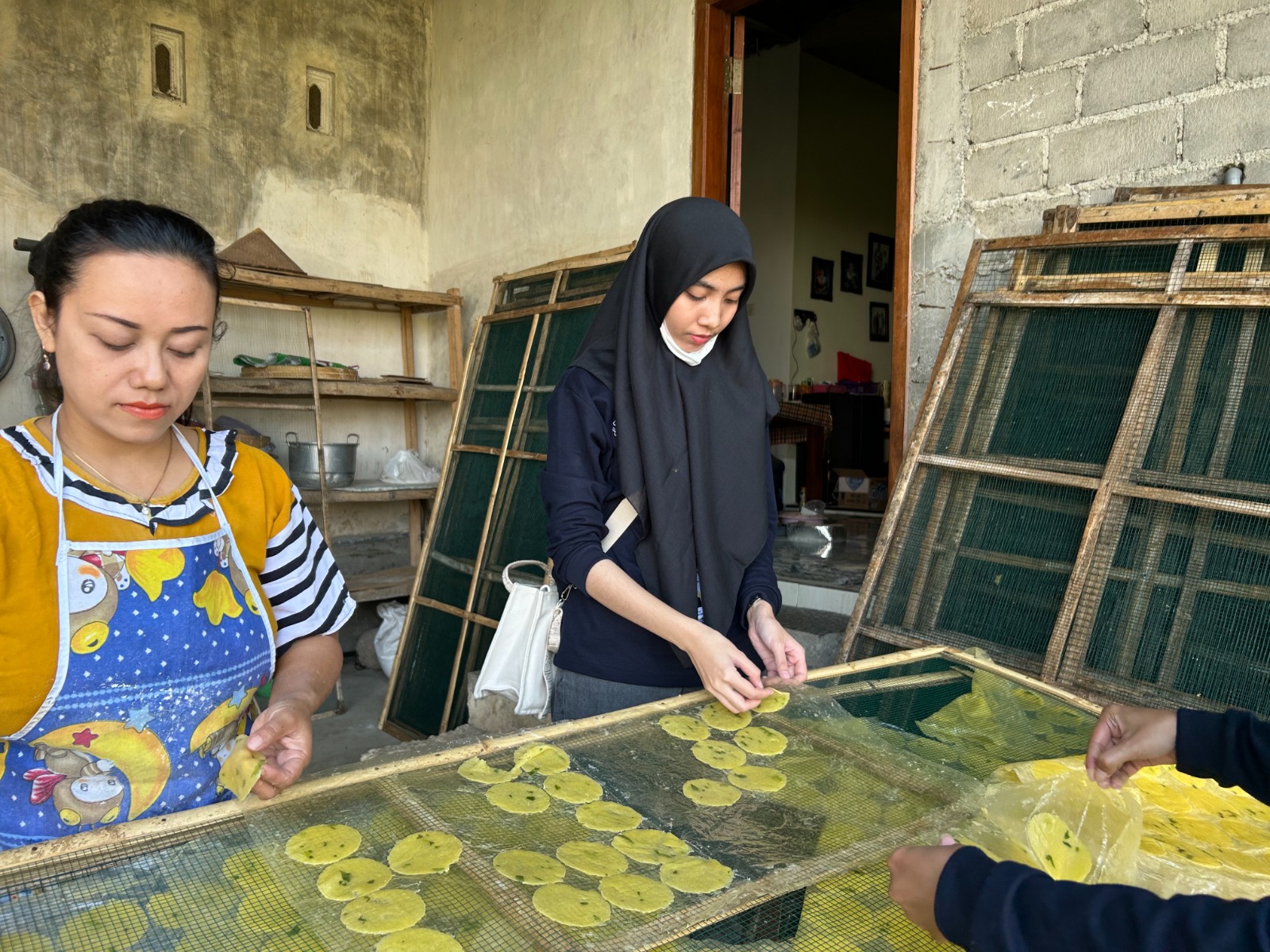 Dilirik Kementerian Perindustrian RI, Kampung Samiler Jombang Lolos IKM OVOP 2024
