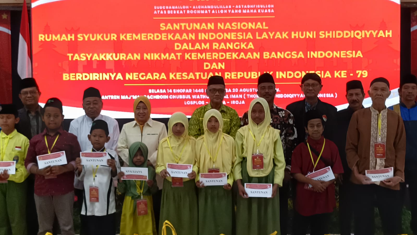 Syukuran Kemerdekaan Indonesia Ke-79, Thoriqoh Shiddiqiyyah Jombang Bangun Ratusan Rumah Untuk Dhuafa