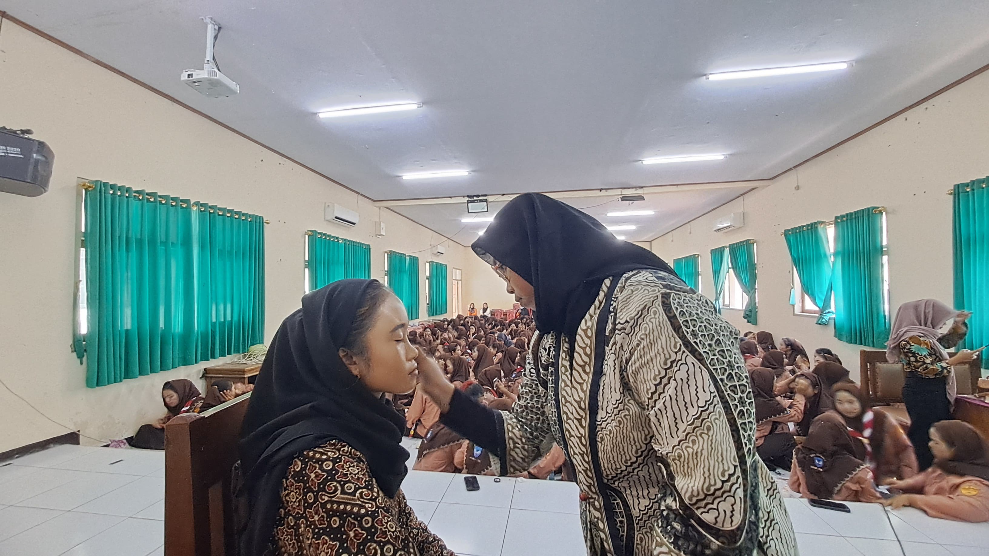 LKP Pemuda Bergerak Berikan Pelatihan Gratis Bagi Ratusan Pelajar di Tuban