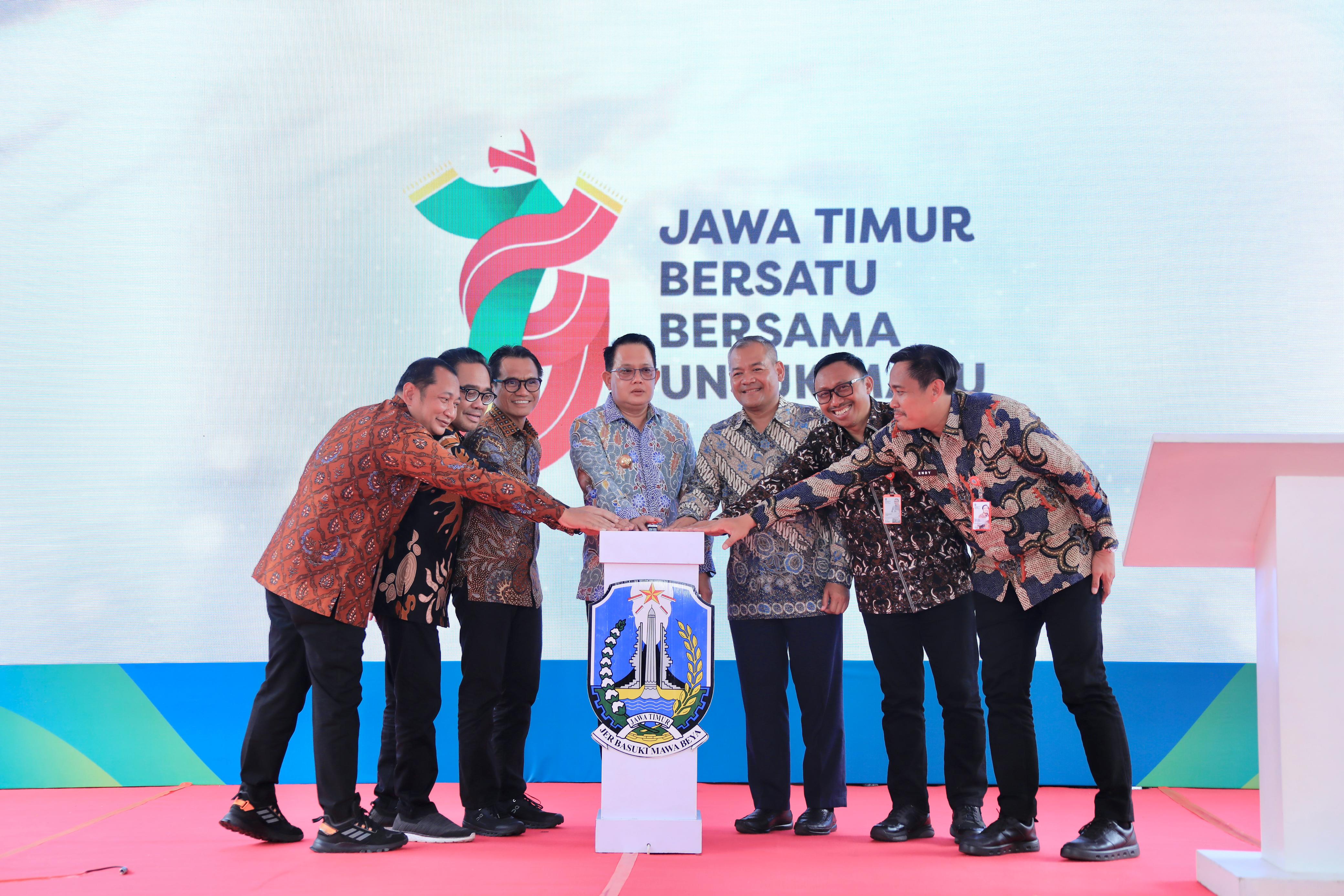 Resmikan Jembatan Kalidawir Tulungagung, Pj. Gubernur Adhy: Wujud Cepat Tanggap Pemprov Jatim Tangani Dampak Bencana
