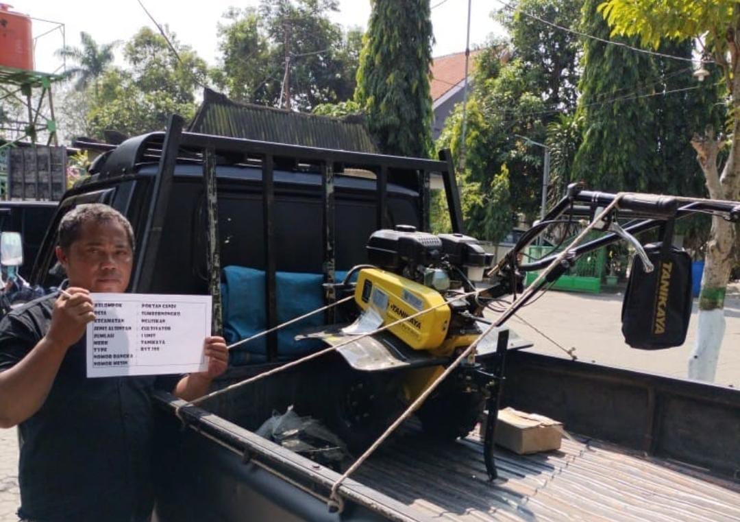 Berikan Kemudahan Petani, Poktan Tembakau di Ngusikan Jombang Terima Batuan Mesin Cultivator DBHCT 2024