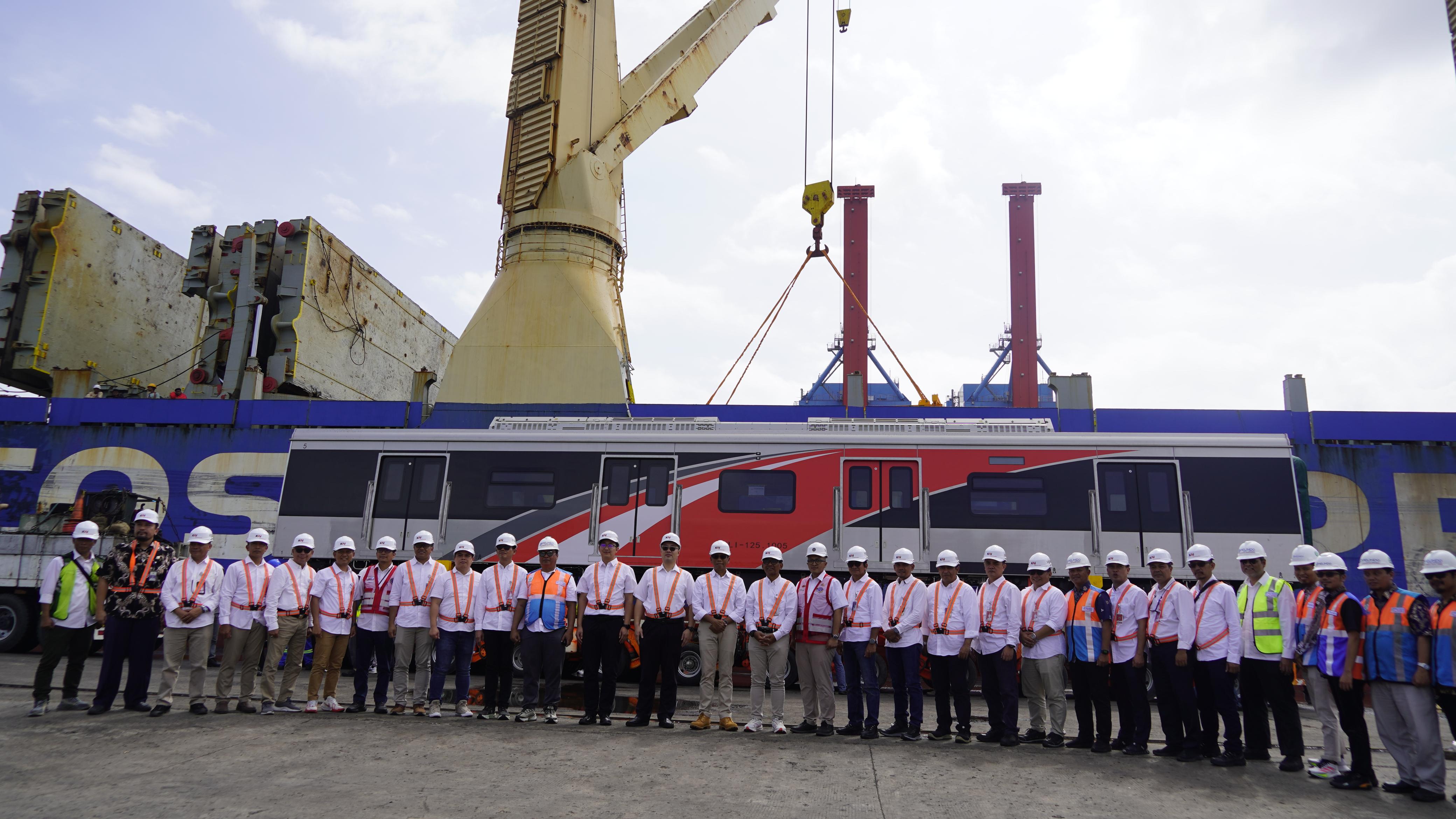 Sinergi Pelindo dan KAI Dukung Pengembangan Transportasi Publik