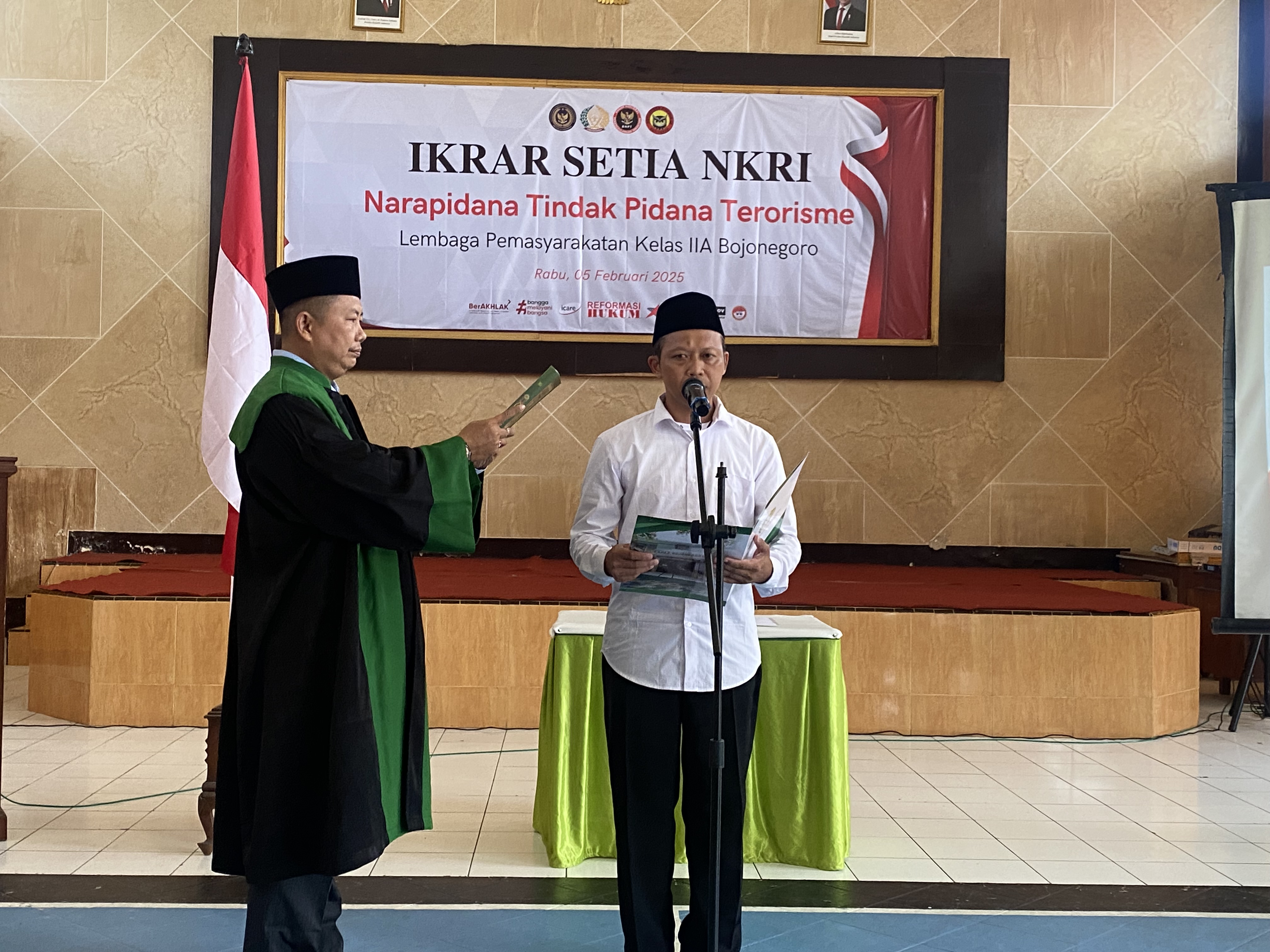 Satu Napiter Ucapkan Ikrar NKRI di Lapas Bojonegoro