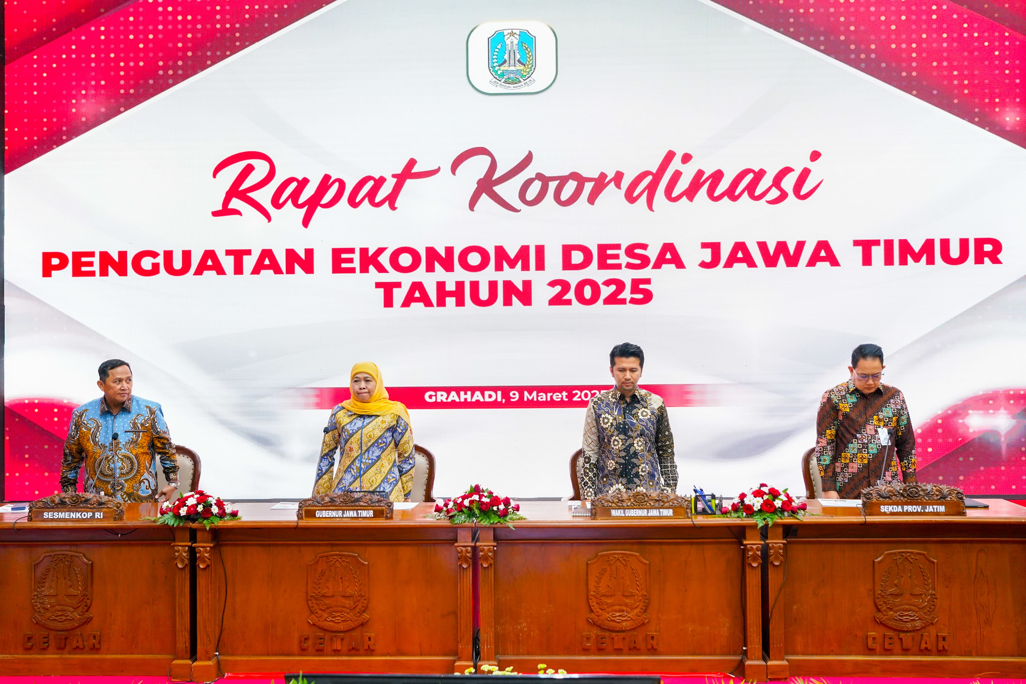 Gubernur Khofifah Ungkap Optimismenya terhadap Koperasi Desa Merah Putih dalam Rakor Penguatan Ekonomi Desa Bersama Kemenkop
