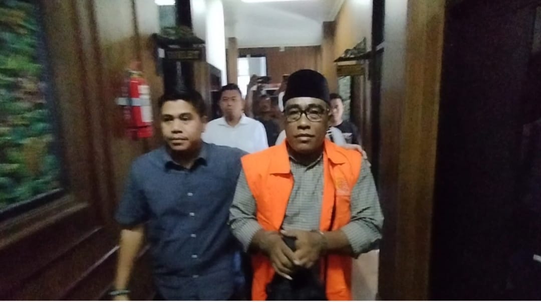 Gunakan Ijazah Palsu, Kades Arsan Ditahan Kejari Sumenep