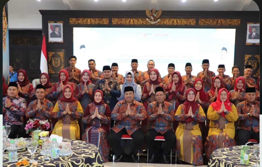 Perkuat Sinergi Pemerintah Desa dan Daerah, Bupati Jombang Gelar Halalbihalal Bersama Camat dan Kades