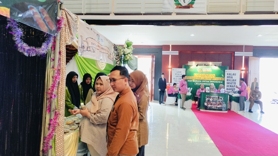 Kolaborasi SMK dan UNIBA Madura Dorong Kemandirian Anak Muda