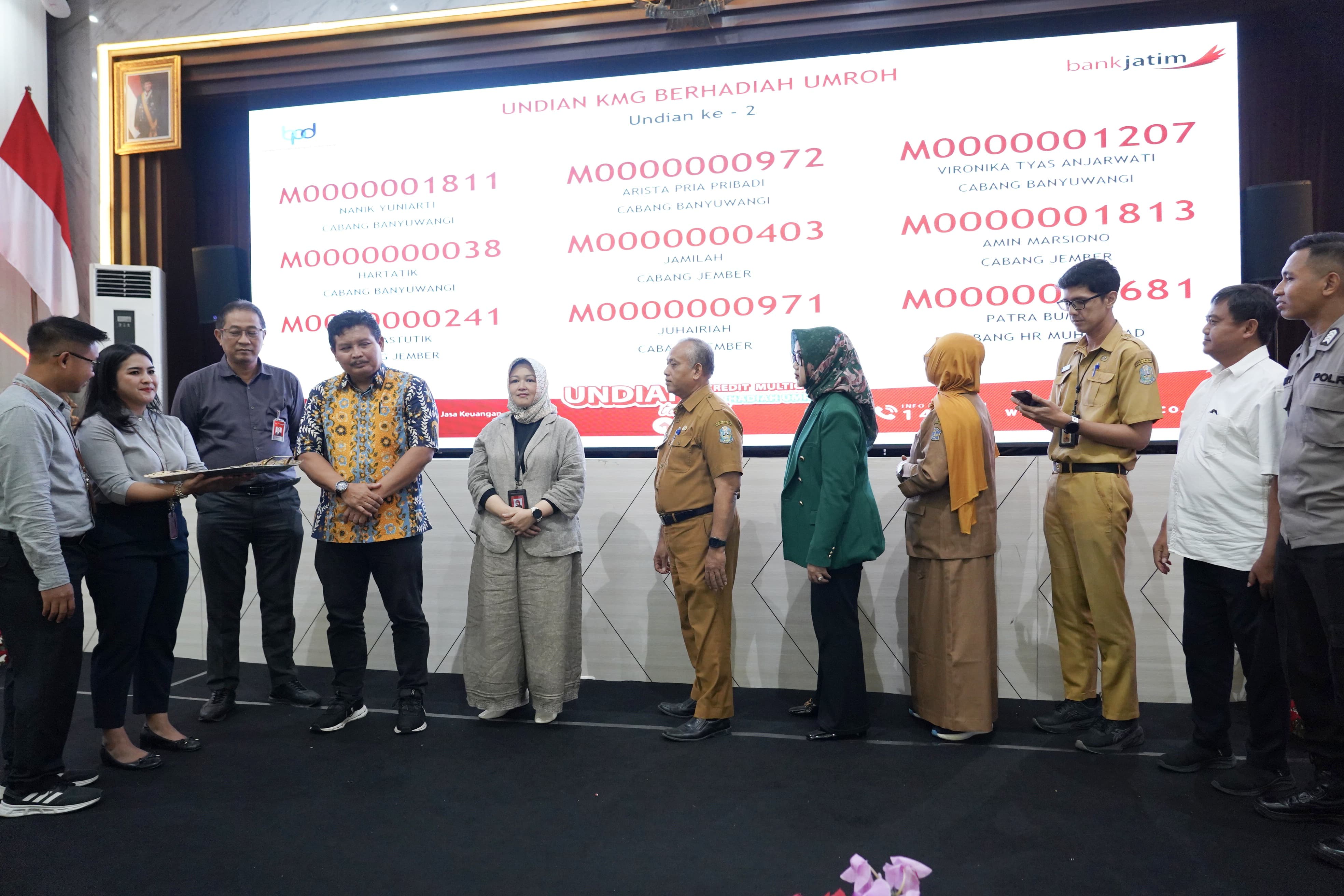 Bank Jatim Undi 76 Pemenang Umroh Sebagai Apresiasi Nasabah Kredit Multiguna