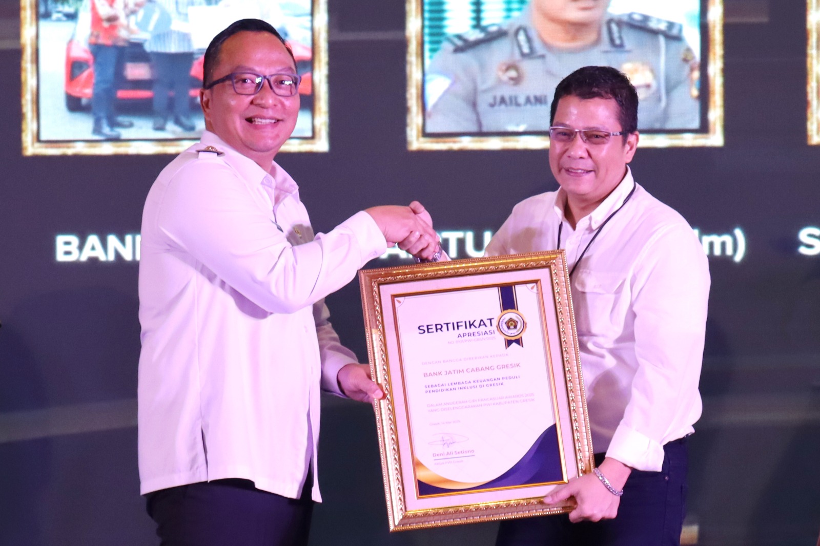 Bank Jatim Raih GPA 2025 dari PWI Gresik atas Dukungan Terhadap Pendidikan Inklusi