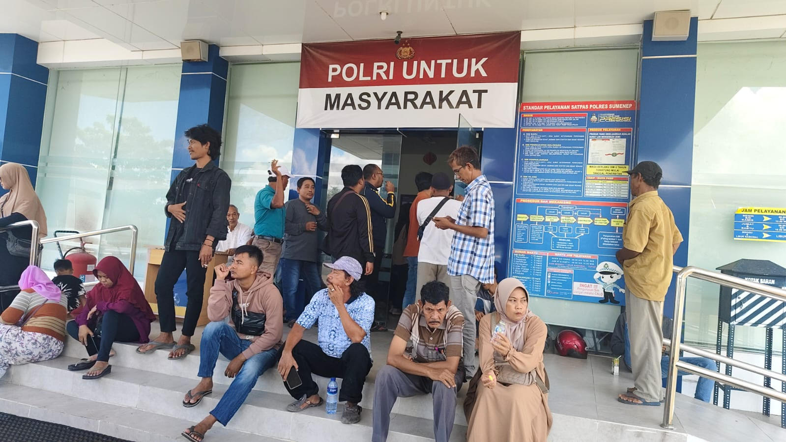 Pengurusan SIM Lambat, Polres Sumenep Salahkan Pemohon Datang Senin