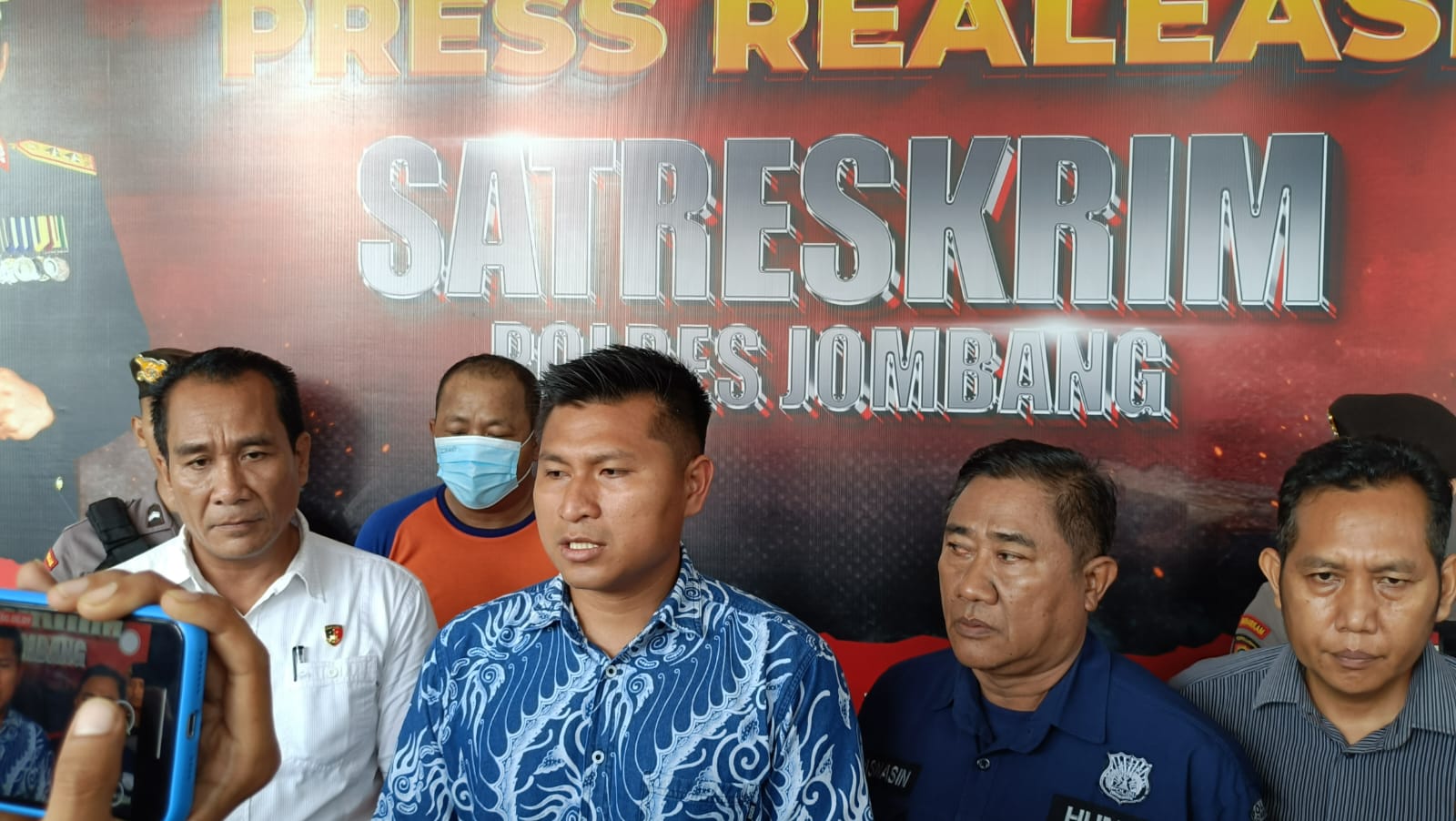 Bermodus Mengaku Polisi, Tiga Pelaku Rampas Harta dan Aniaya Lansia di Jombang
