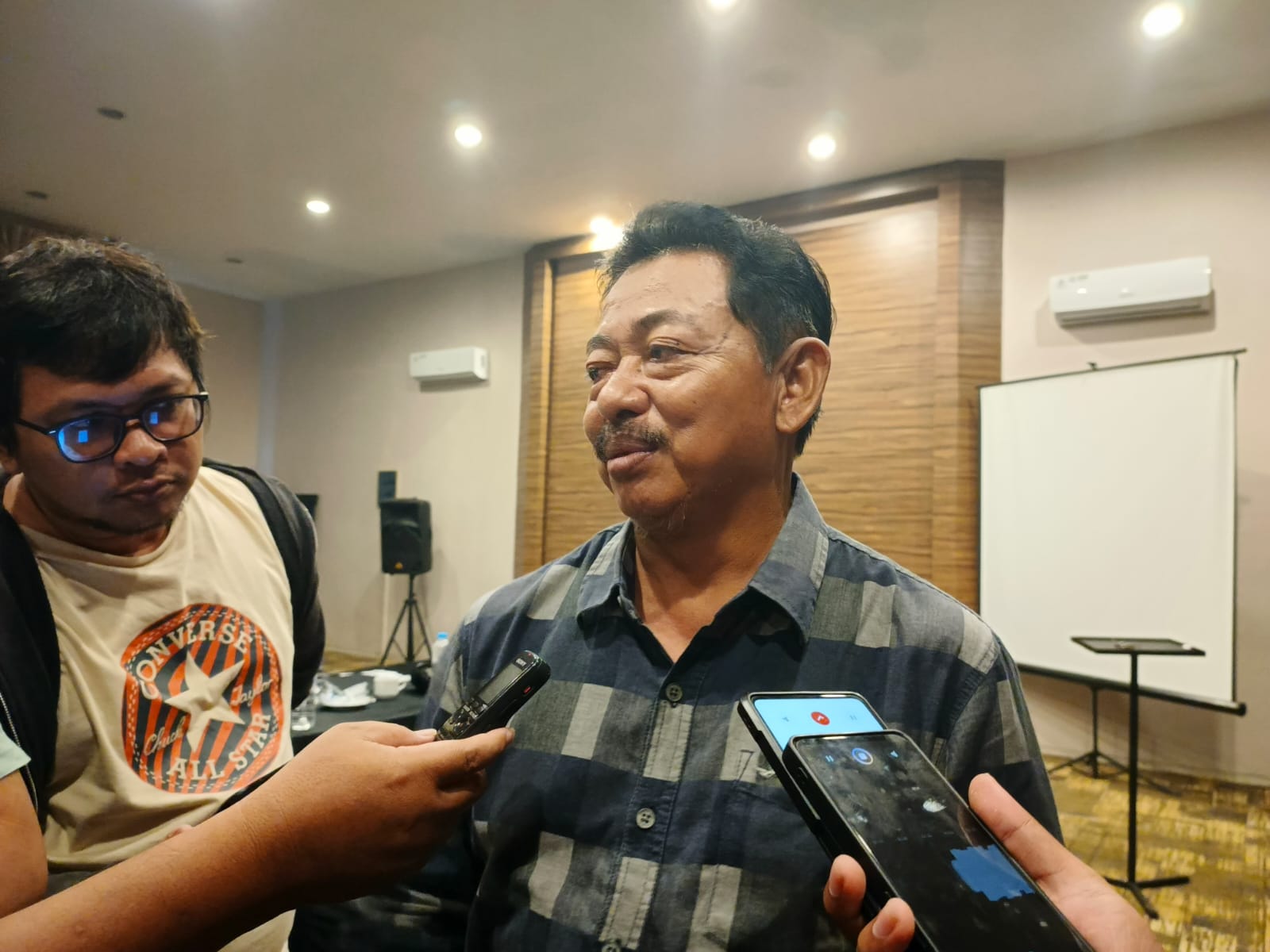 Mantan Wabup Kusen Andalas Soroti Isu Retaknya Kepemimpinan Jember: Kalau Tak Rukun, Rezeki Tak Berkah